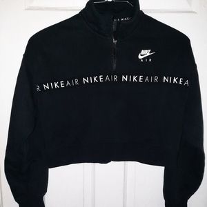 Nike Air Crop Sweatshirt. Women's Large.